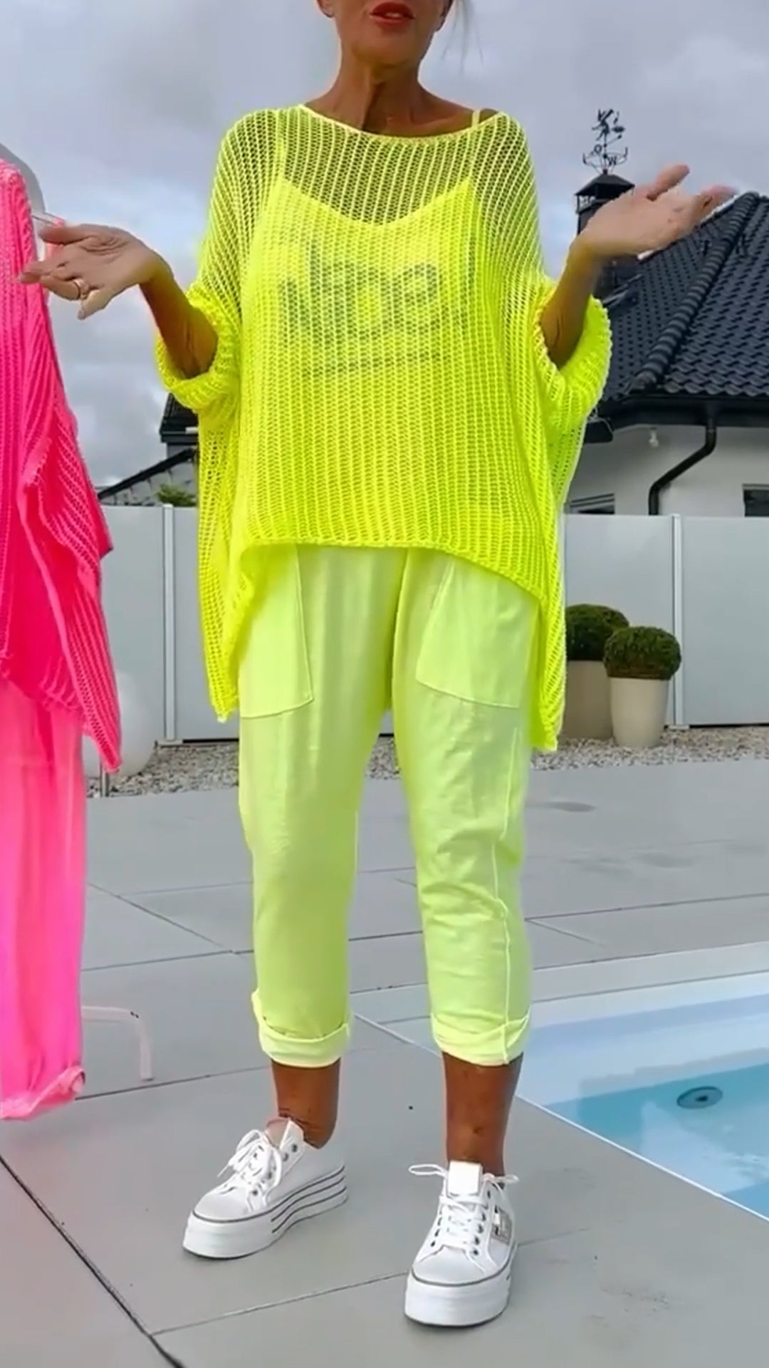 🌸Ženski kombinezon + ohlapna majica z izrezanim šalom-SI