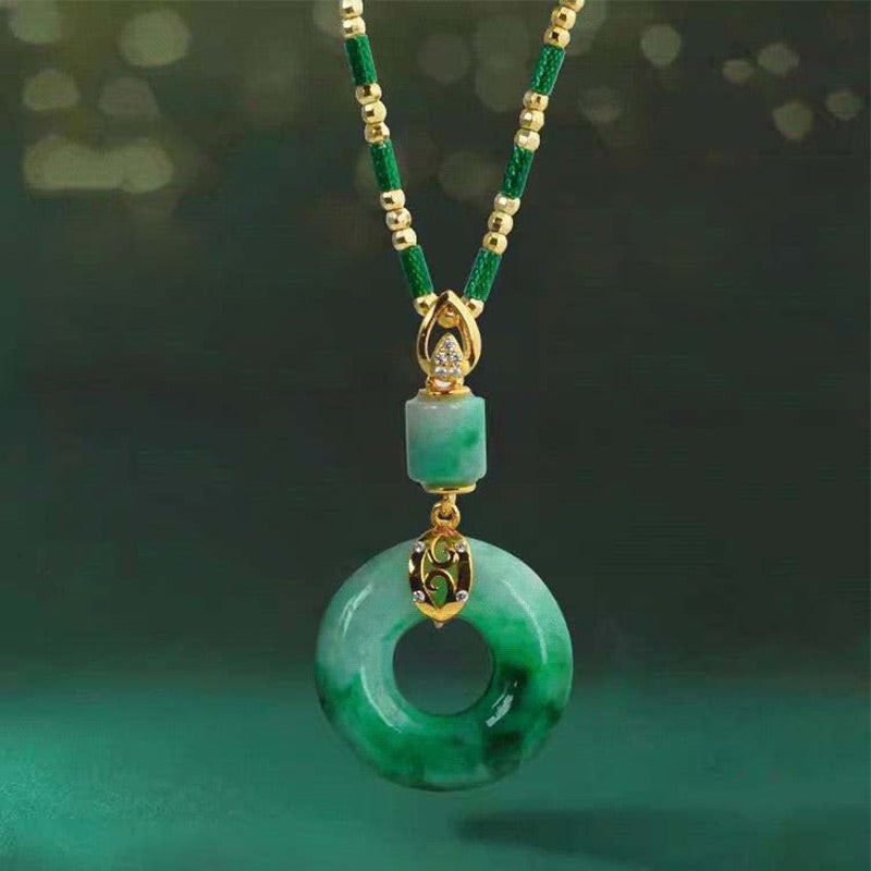 ✨Ramūs papuošalai su nefrito pakabuku-LT