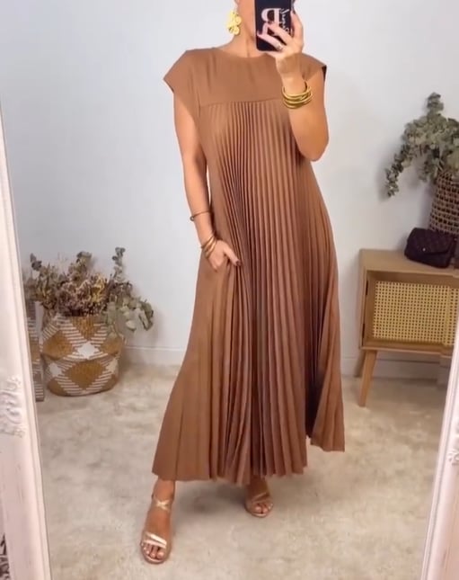 💕Γυναικείο πλισέ φόρεμα σε μονόχρωμο χρώμα👗-GR