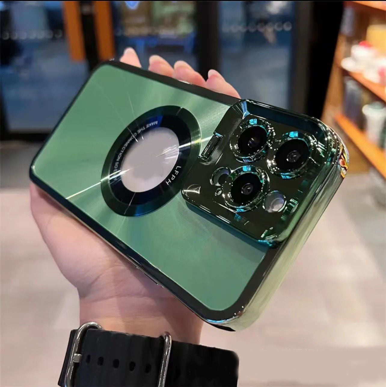 Magnetinis iPhone dėklas su objektyvo tvirtinimu