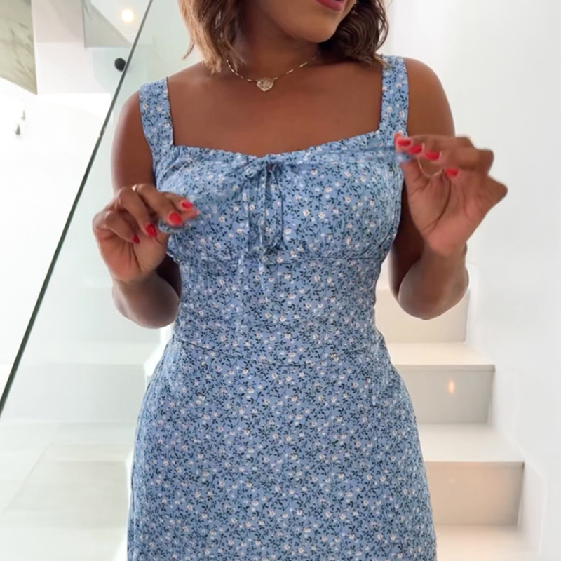 🌸Mini obleka s cvetličnim potiskom in špageti naramnicami-SI