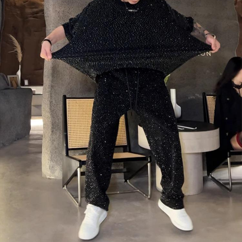 💖 Nov dizajn za leto 2025 ✨Moški dvodelni komplet: majica s kratkimi rokavi in široke hlače-SI