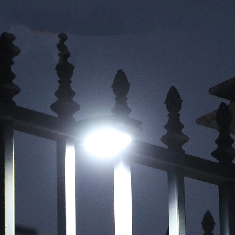 🔥Θερμή προσφορά: Αγόρασε 1 και πάρε 2ο ΔΩΡΟ! Αδιάβροχη ηλιακή λάμπα με αυτόματη ανίχνευση πεζών