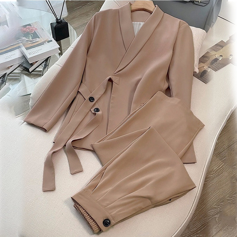 Dvodelni ženski komplet - suknjič z zavezovanjem spredaj in široke hlače-SI